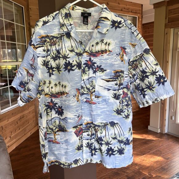 H&M Hawaiian Print Blue Shirt Men M Surfer Luau Bro Vacation White Lotus Cruise - Picture 1 of 6
